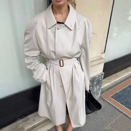 Damen Midilanger Trenchcoat im Cocoon‑Cut mit Bindegürtel und Raglanärmeln Echoarchiv