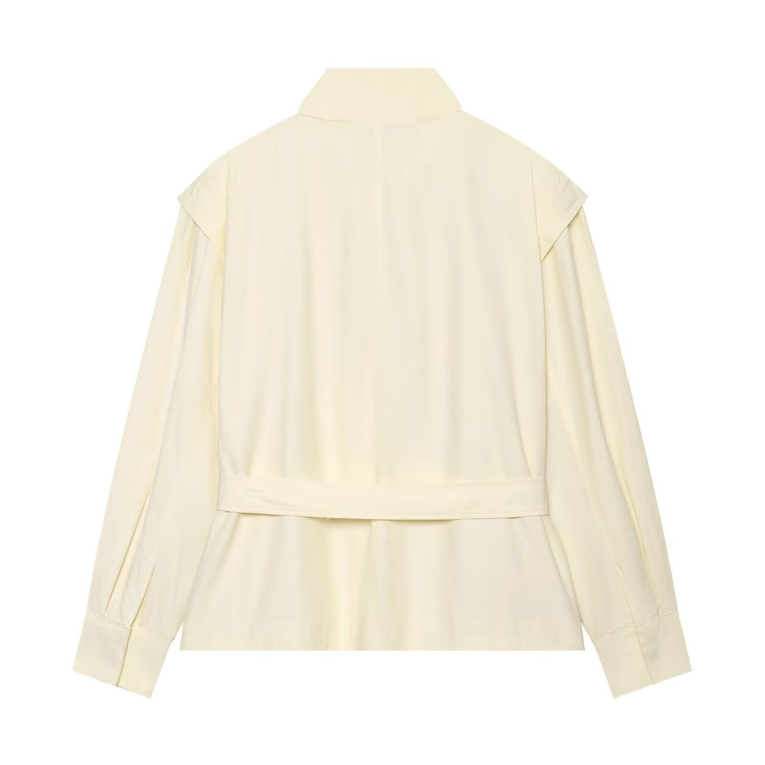 Damen Kurzjacke aus fließendem Stoff mit Taillengürtel und Cape-Schulter Echo Archiv