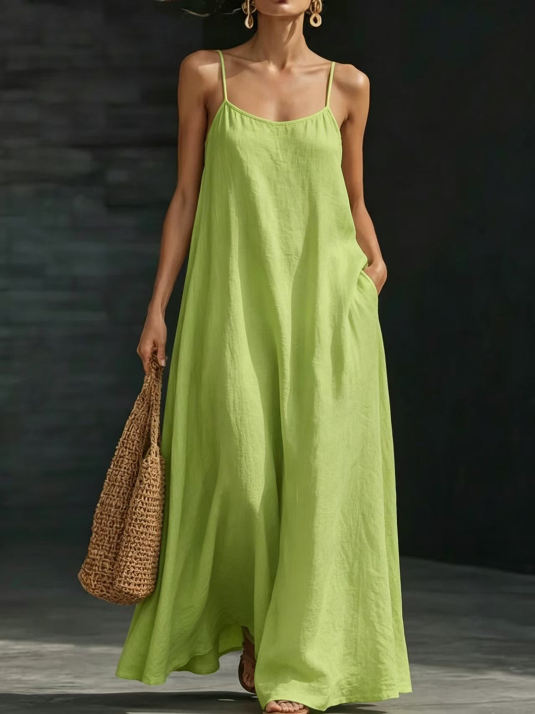 Damen Leichtes Sommerkleid mit tiefem Ausschnitt Echo Archiv