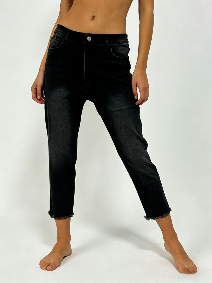 Damen nan schmale knöchellange Jeans mit rohem Fransenabschluss und mittelhoher Taille Echo Archiv