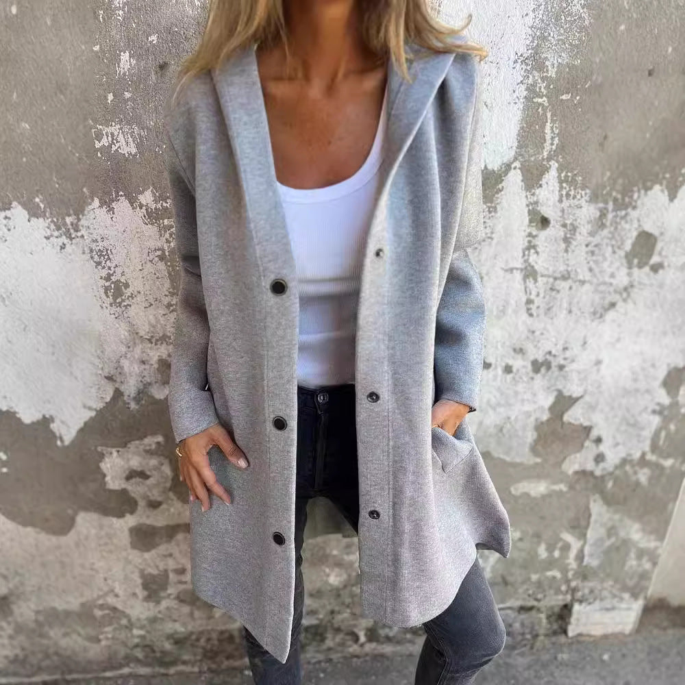 Damen Kapuzen‑Mantel mit Druckknöpfen und Oversize‑Silhouette Echo Archiv