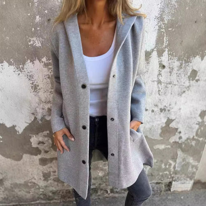 Damen Kapuzen‑Mantel mit Druckknöpfen und Oversize‑Silhouette Echo Archiv