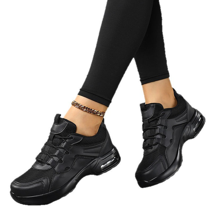 Damen Plateau-Sneaker mit Luftkissen-Sohle, atmungsaktivem Mesh und robuster Gummilaufsohle – Névara