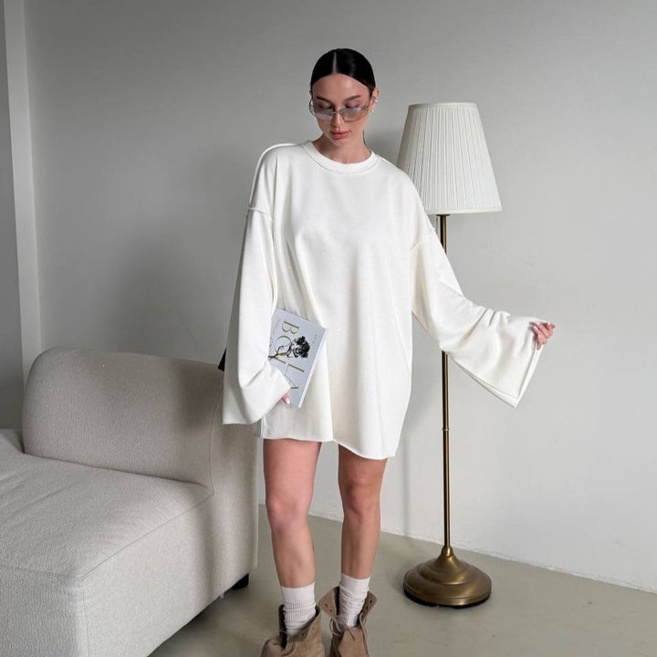 Damen Oversized Sweaterkleid mit weiten Trompetenärmeln – Mavelle