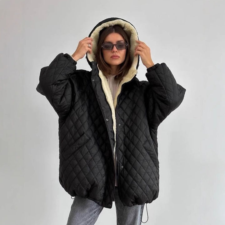 Damen Oversize Steppjacke mit Teddyfutter und Kapuze Echoarchiv