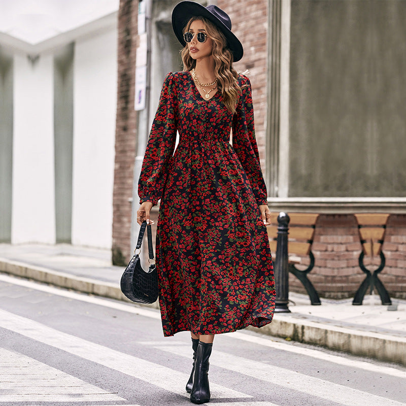 Damen Langes florales Maxikleid mit V-Ausschnitt, gerafftem Smokbund und fließendem A‑Linien‑Rock Echoarchiv