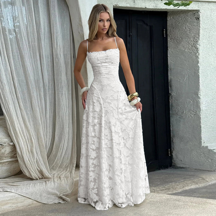 Damen elegantes Maxikleid mit zartem floralem Muster und Spaghetti-Trägern Echo Archiv