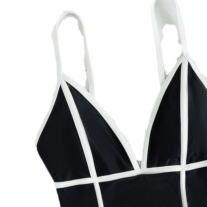 Damen eleganter Badeanzug mit Kontrastnähten Echo Archiv