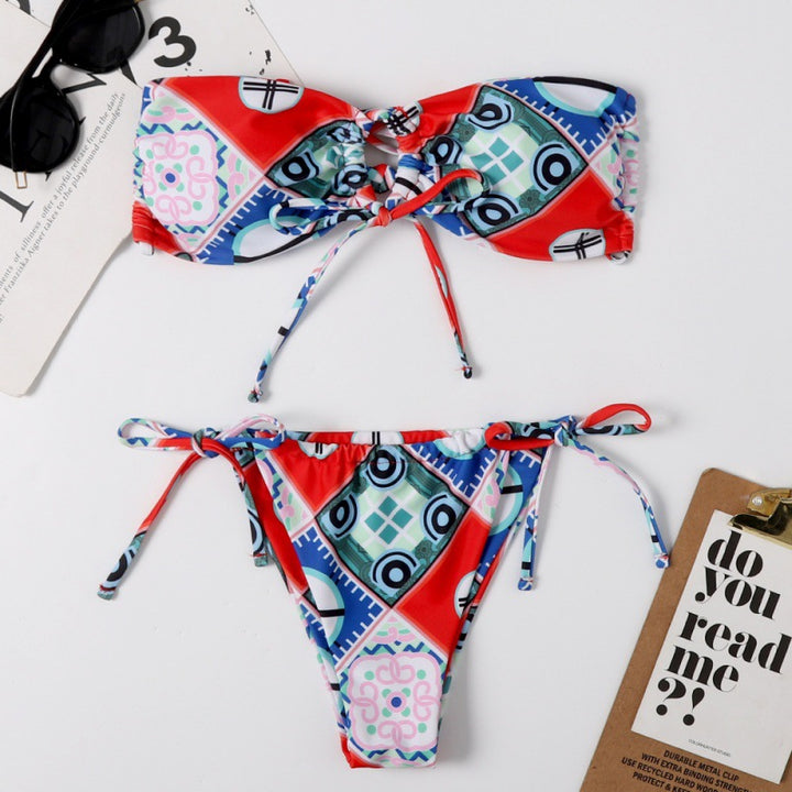Damen Bandeau-Bikini mit aufregendem Mustermix und verstellbaren Trägern Echo Archiv