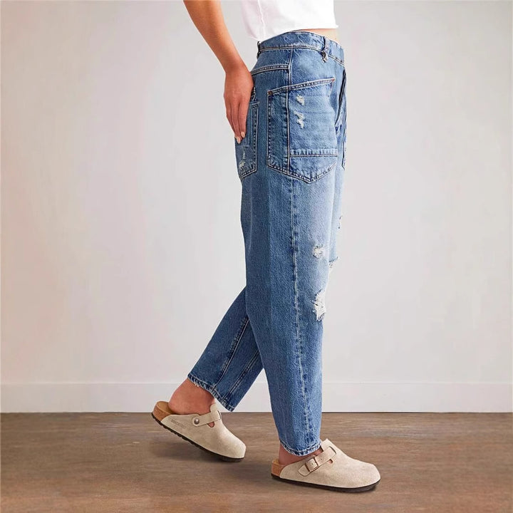 Damen nan oversized Straight-Leg-Jeans mit aufgesetzten Cargo-Taschen und Used-Effekten Echo Archiv