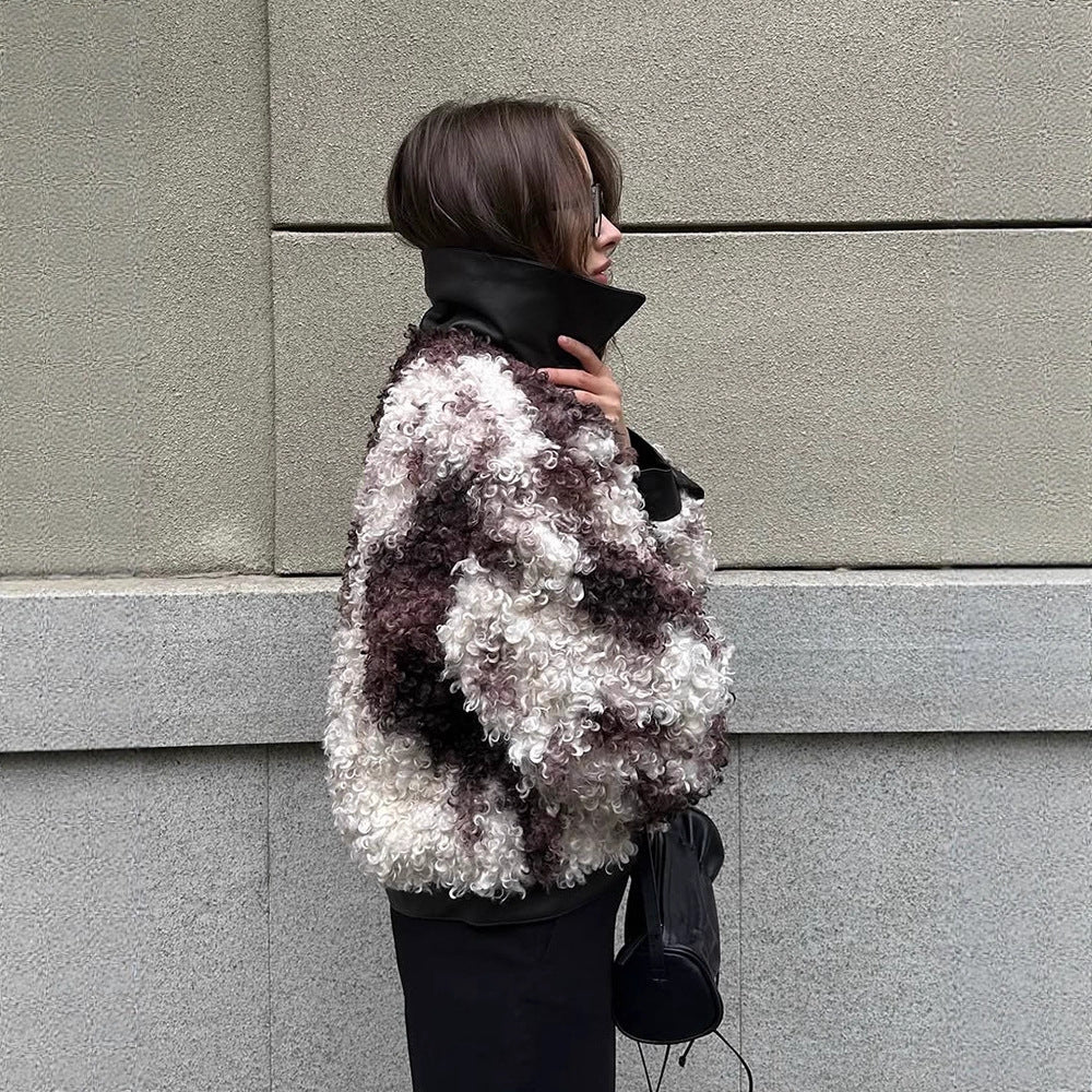 Damen Kurzblouson aus lockigem Bouclé‑Fauxfur mit Lederoptik‑Besatz Echoarchiv