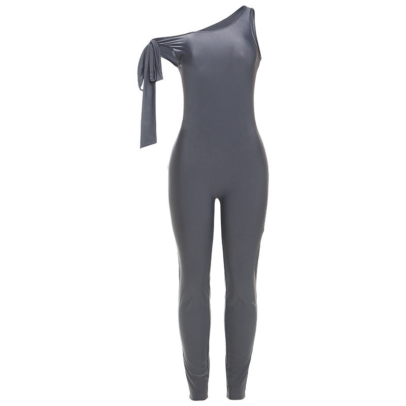 Damen Eleganter Einteiler mit asymmetrischem Schnitt und Chiffonärmel Echo Archiv