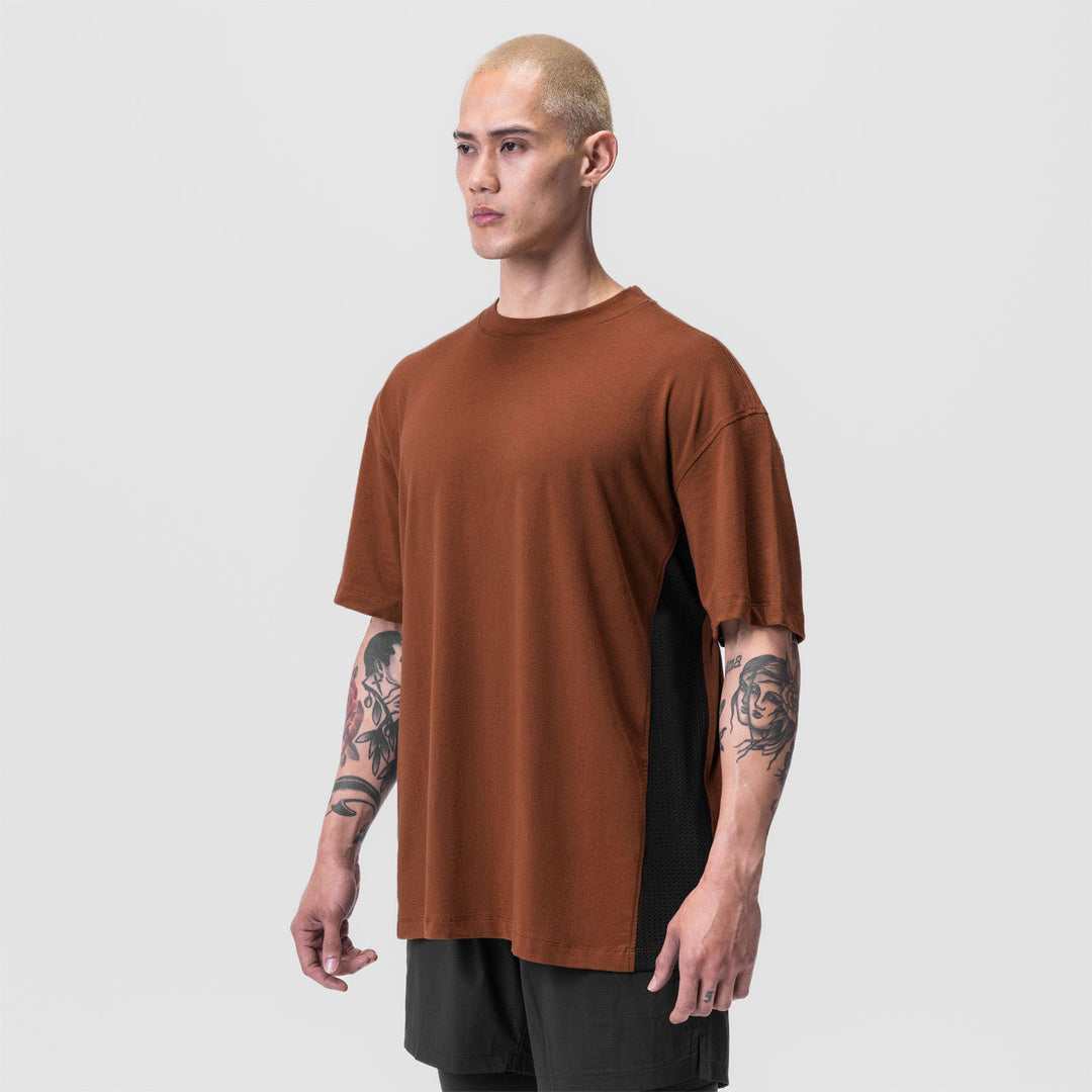 Herren lässiges Oversized T-Shirt mit seitlichen Mesh-Einsätzen Echoarchiv