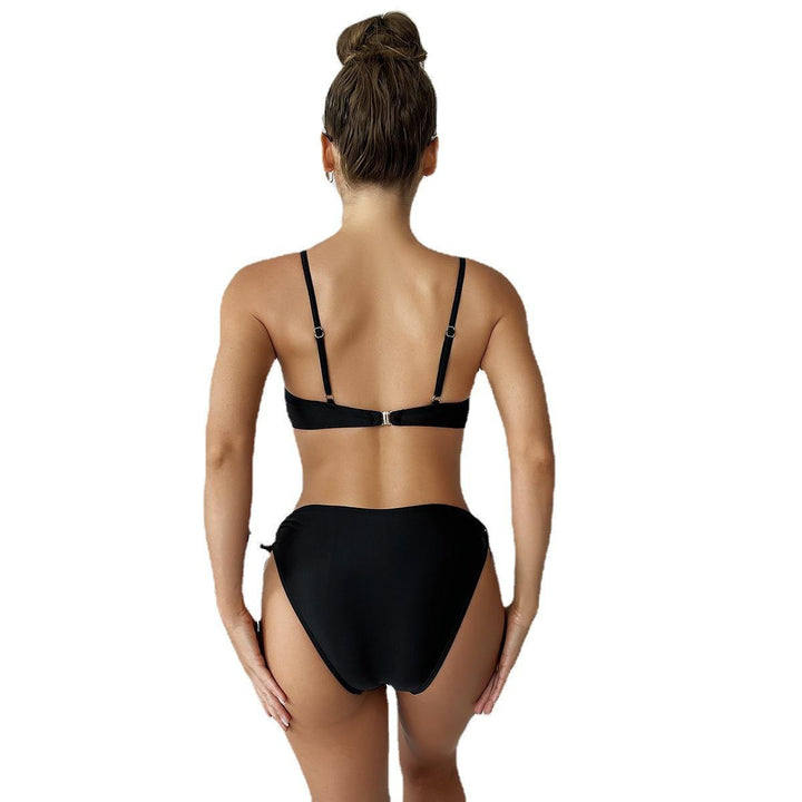 Damen Einteiler Badeanzug mit Cut-Outs und elegantem Design Echo Archiv
