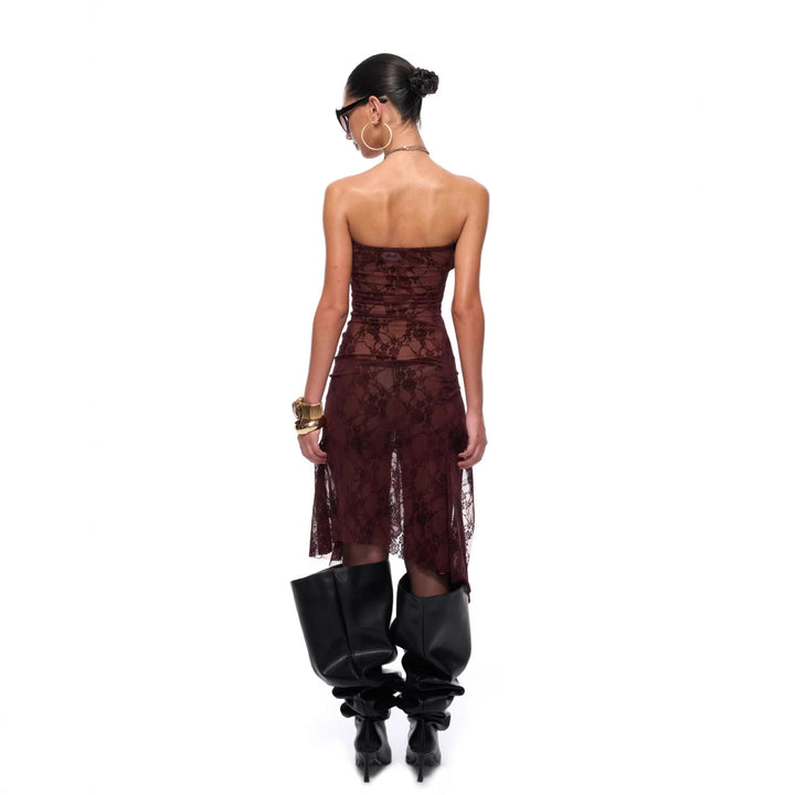 Damen Elegant geschnittenes Spitzenkleid Echo Archiv