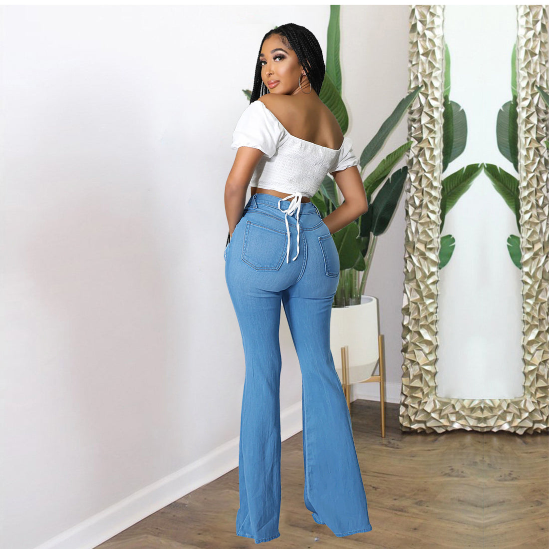 Damen Hochtaillierte Schlaghose aus Stretch‑Denim mit Knieausrissen und formendem Bund Echo Archiv