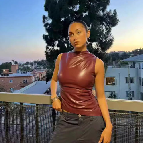 Damen Figurtop aus hochwertigem Kunstleder mit elegantem Stehkragen Echo Archiv