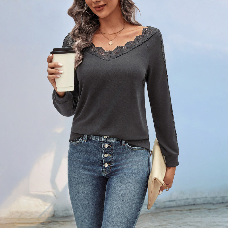 Damen Feinstrick-Longsleeve mit Spitzen-V-Ausschnitt und Spitzenbesatz an den Ärmeln Echoarchiv