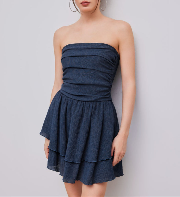 Damen Wickelkleid mit gerafftem Oberteil und fließendem Rock Echo Archiv