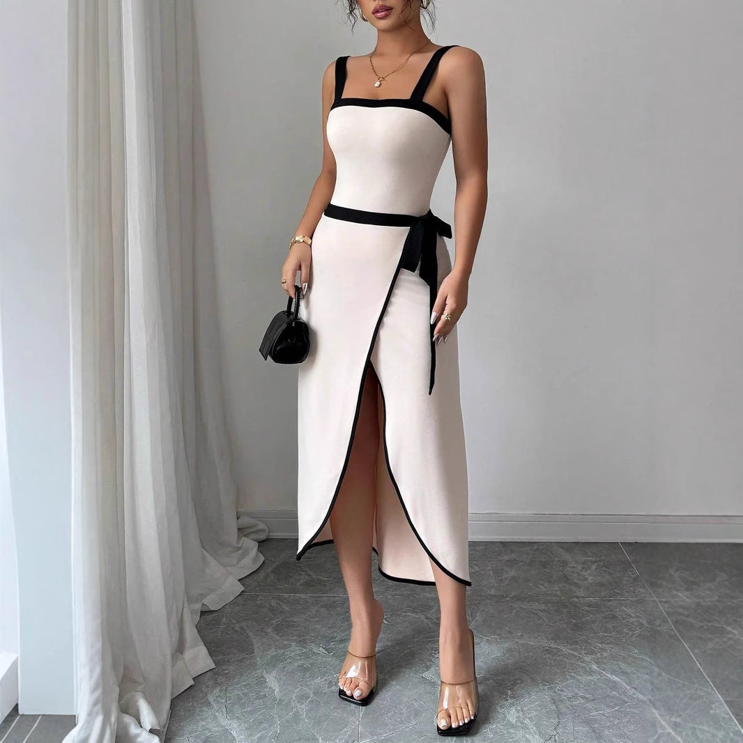 Damen Elegantes Wickelkleid mit tiefem Schlitz und Taillengürtel Echo Archiv