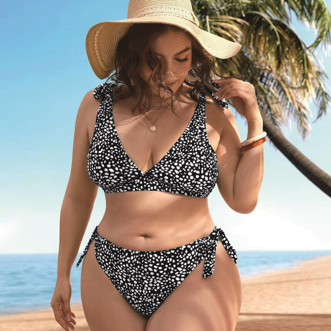 Damen Triangel-Bikini-Set mit verspieltem Knotendesign Echo Archiv