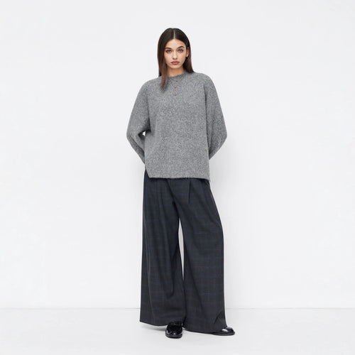 Damen Bequemer Oversized Pullover Echo Archiv