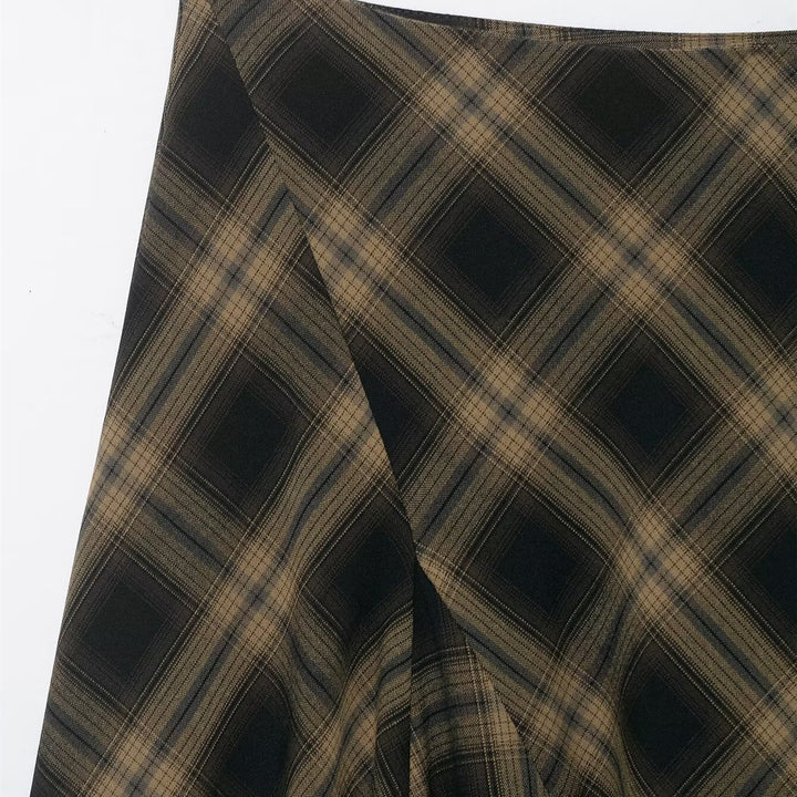 Damen Wickelrock mit eleganter Spitze und modernem Karomuster Echo Archiv