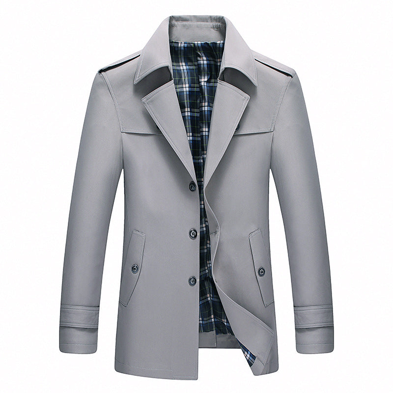 Herren Moderner Kurzmantel im Trenchcoat‑Look mit karierter Innenfütterung und Schulterklappen Echoarchiv