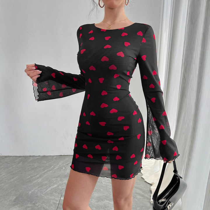 Damen nan figurbetontes Mini-Kleid aus feinem Netzstoff mit Herzmuster und Trompetenärmeln Echo Archiv