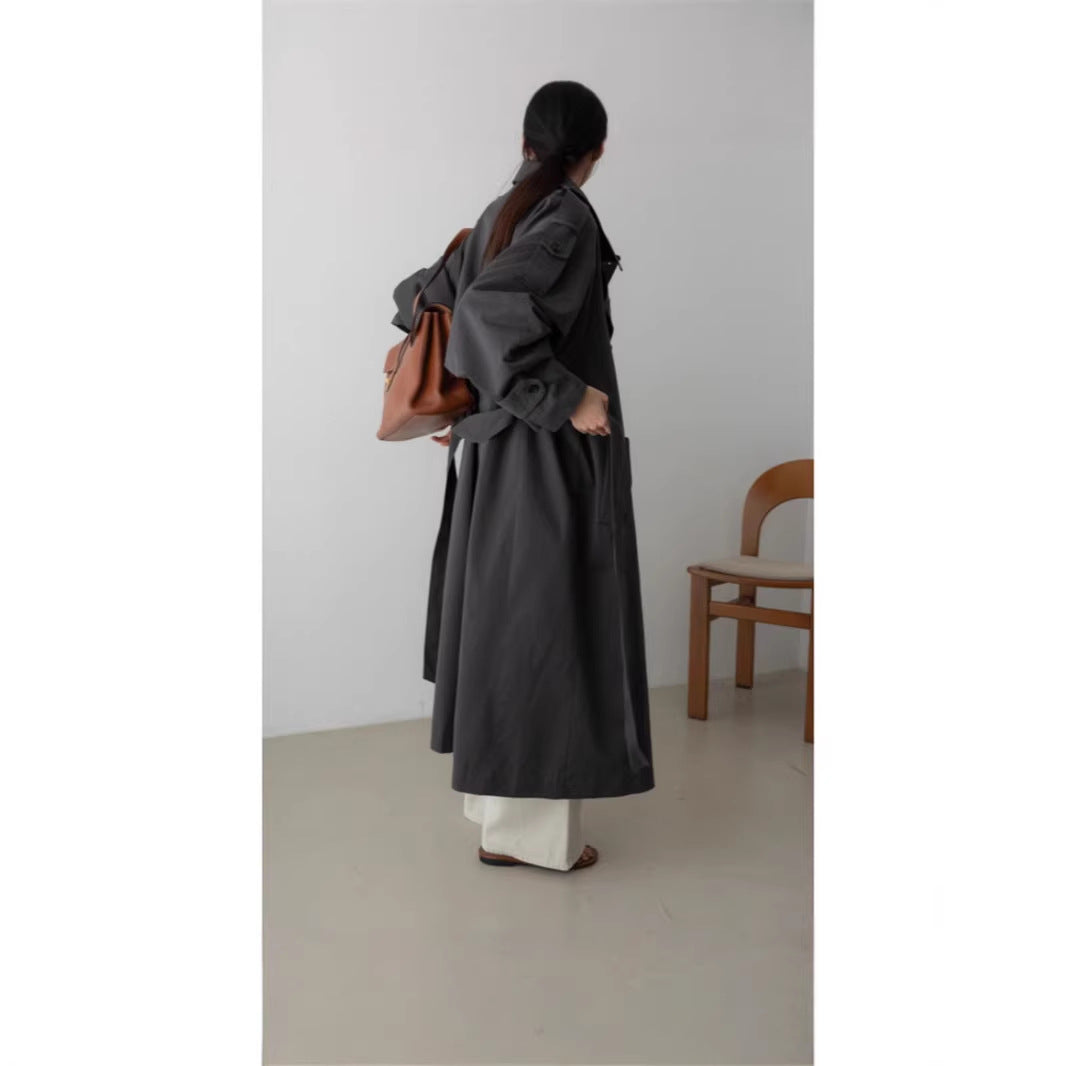 Damen Oversize Maxi-Trenchcoat mit Taillengürtel und doppelter Knopfleiste Echoarchiv