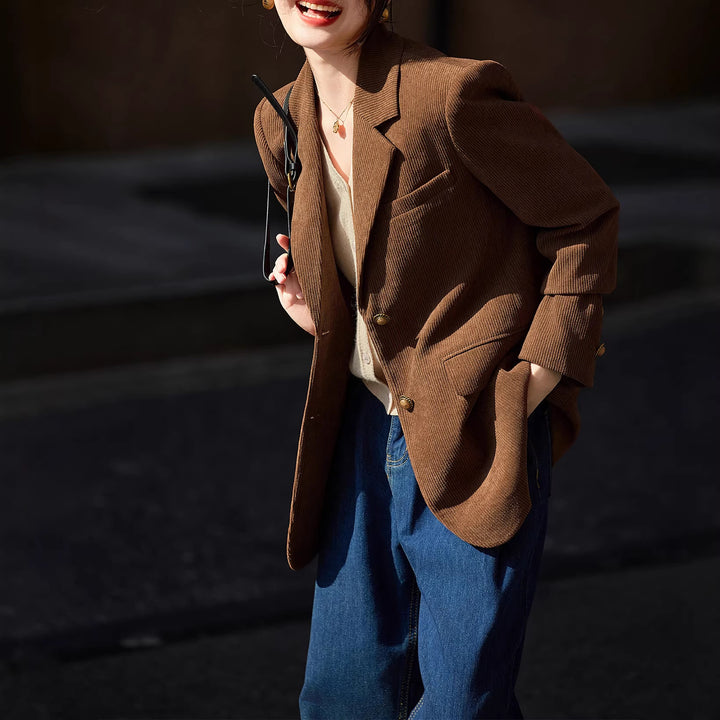 Damen modischer Cordblazer Echoarchiv