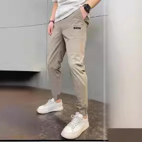 Herren Freizeithose mit praktischen Taschen und elastischem Bund Echoarchiv