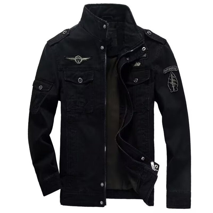 Herren Leichte Canvas-Utilityjacke im Military‑Look mit Stehkragen, Epauletten und Brustpattentaschen Echoarchiv