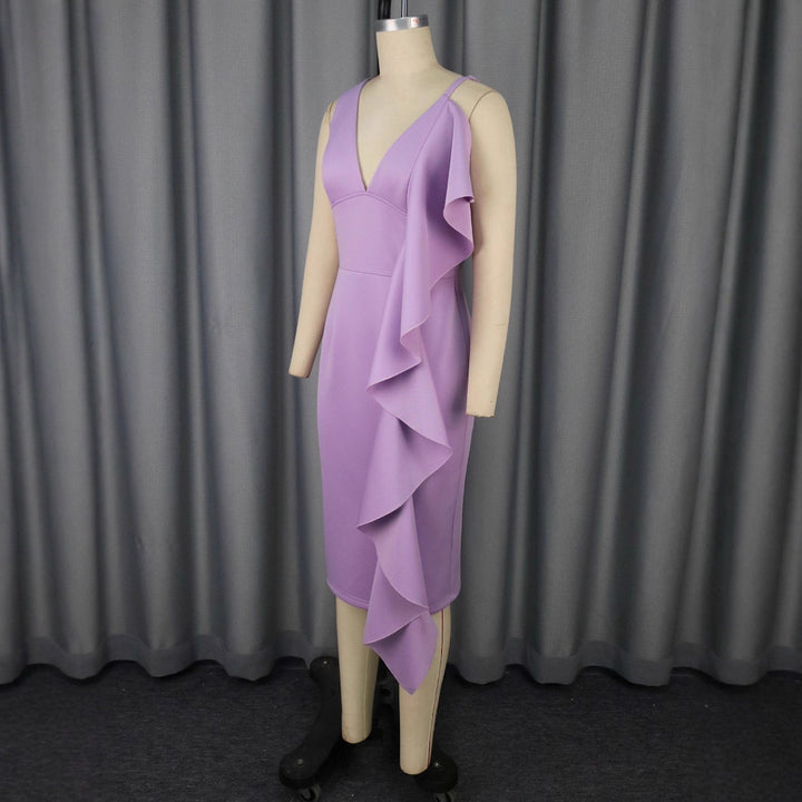 Damen figurbetontes Kleid mit asymmetrischem Rüschendesign Echo Archiv