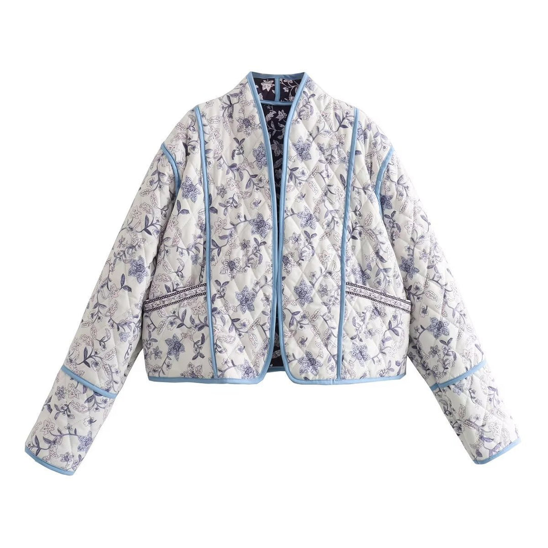 Damen Gestepptes Cropped-Steppjacke mit floralem Allovermuster und kontrastierender Paspelierung Echo Archiv