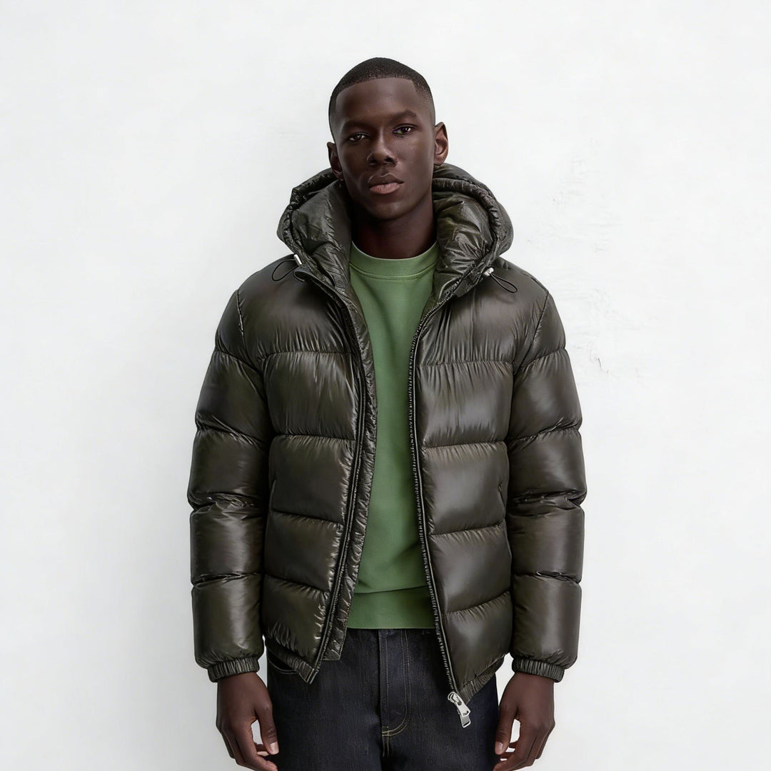 Herren nan steppte Kapuzenjacke mit glänzender Oberfläche, warmer Synthetikfüllung und Zweiwege-Reißverschluss Echo Archiv