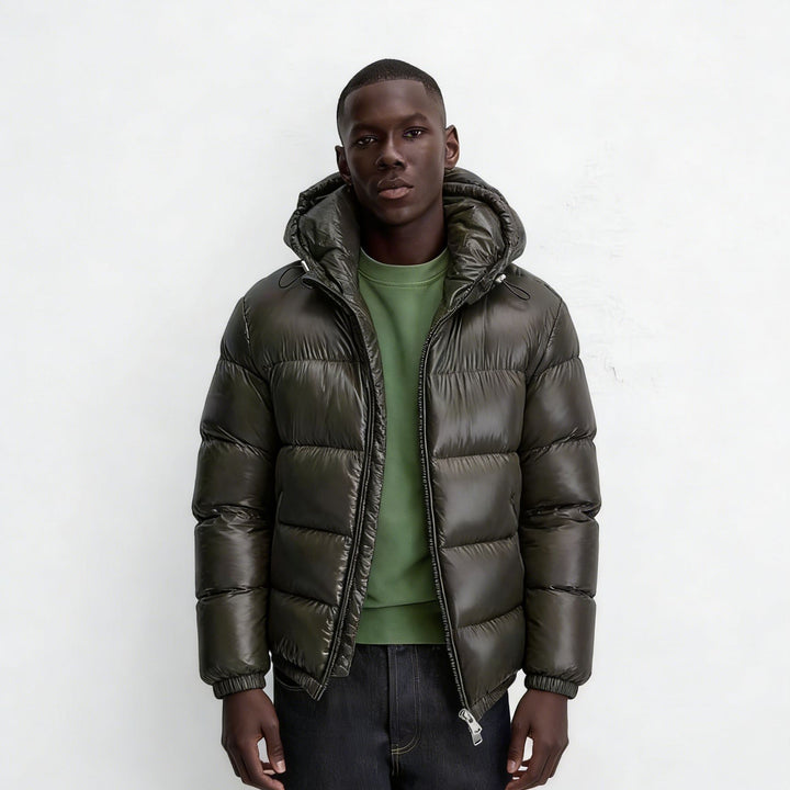 Herren nan steppte Kapuzenjacke mit glänzender Oberfläche, warmer Synthetikfüllung und Zweiwege-Reißverschluss Echo Archiv