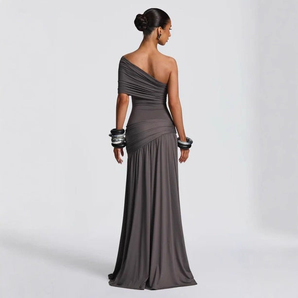 Damen Exquisites Abendkleid im asymmetrischen Design mit hohem Schlitz Echo Archiv