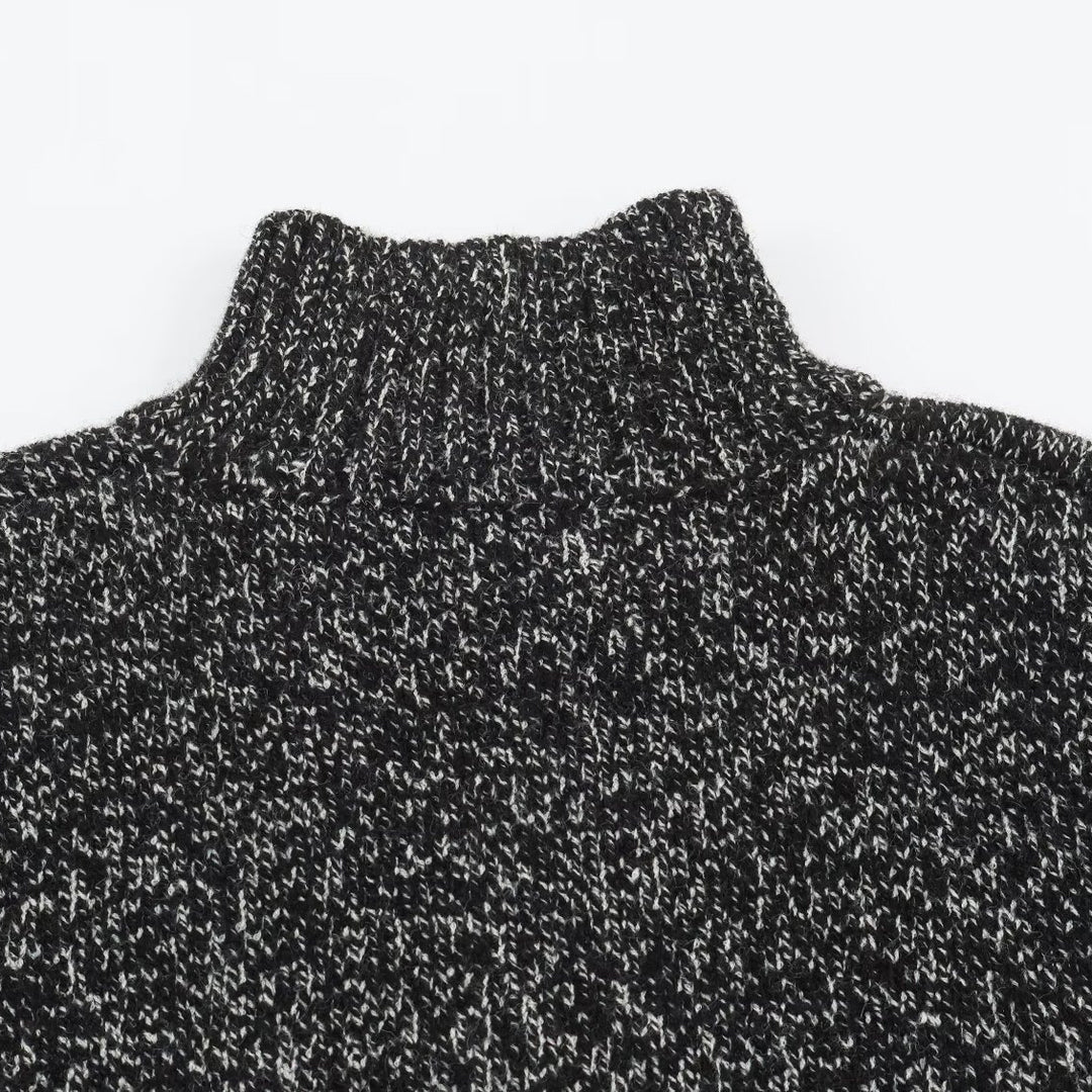 Damen Grobgestrickter Reißverschluss-Pullover mit Stehkragen und geripptem Saum Echoarchiv