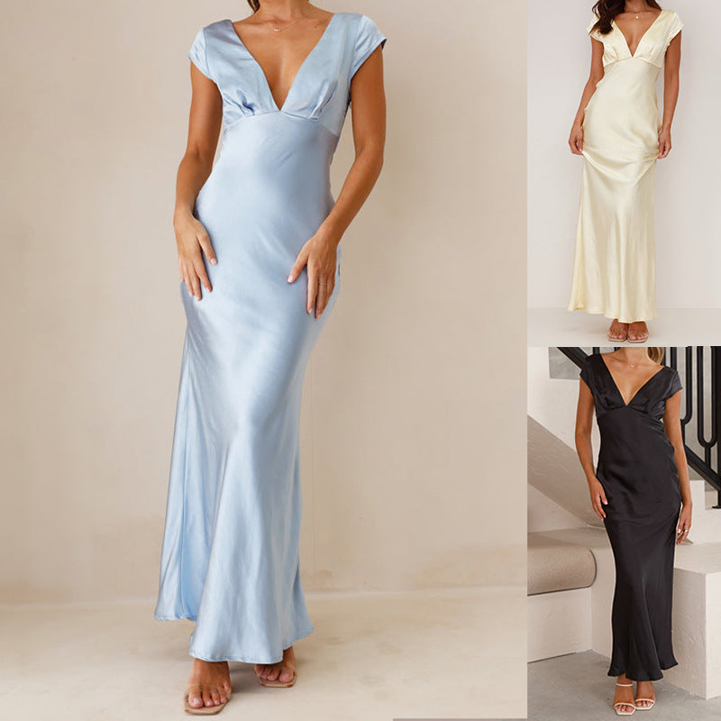Damen Elegantes Maxikleid mit tiefem V-Ausschnitt und fließendem Satinmaterial Echoarchiv