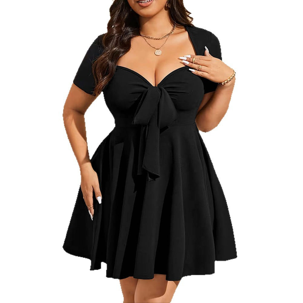 Damen Cocktailkleid mit tiefem V-Ausschnitt und Schleifendetail Echo Archiv