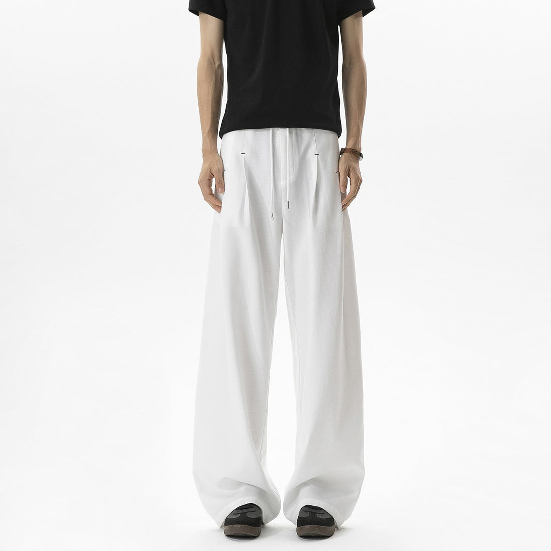 Herren Weite Leinenhose mit hoher Taille, Bundfalte & relaxed Silhouette Echoarchiv