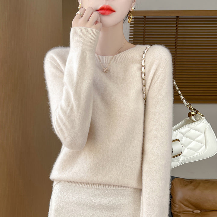 Damen Weicher Mohair‑Optik Rundhals‑Pullover mit feinem Rippsaum und leichter Oversize‑Passform Echoarchiv