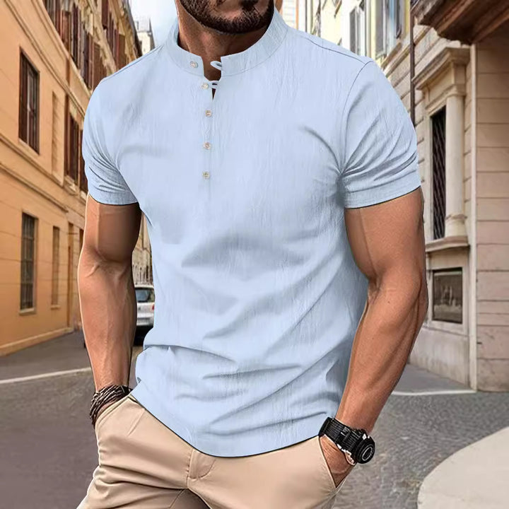 Herren Kurzarmshirt mit modernem Stehkragen und Knopfleiste Echoarchiv