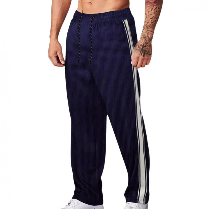 Herren Sportliche Freizeithose mit seitlichen Streifen Echoarchiv