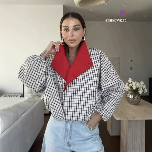 Damen Oversize-Bluse mit Stehkragen, karierter Optik und Ballonärmeln Echo Archiv