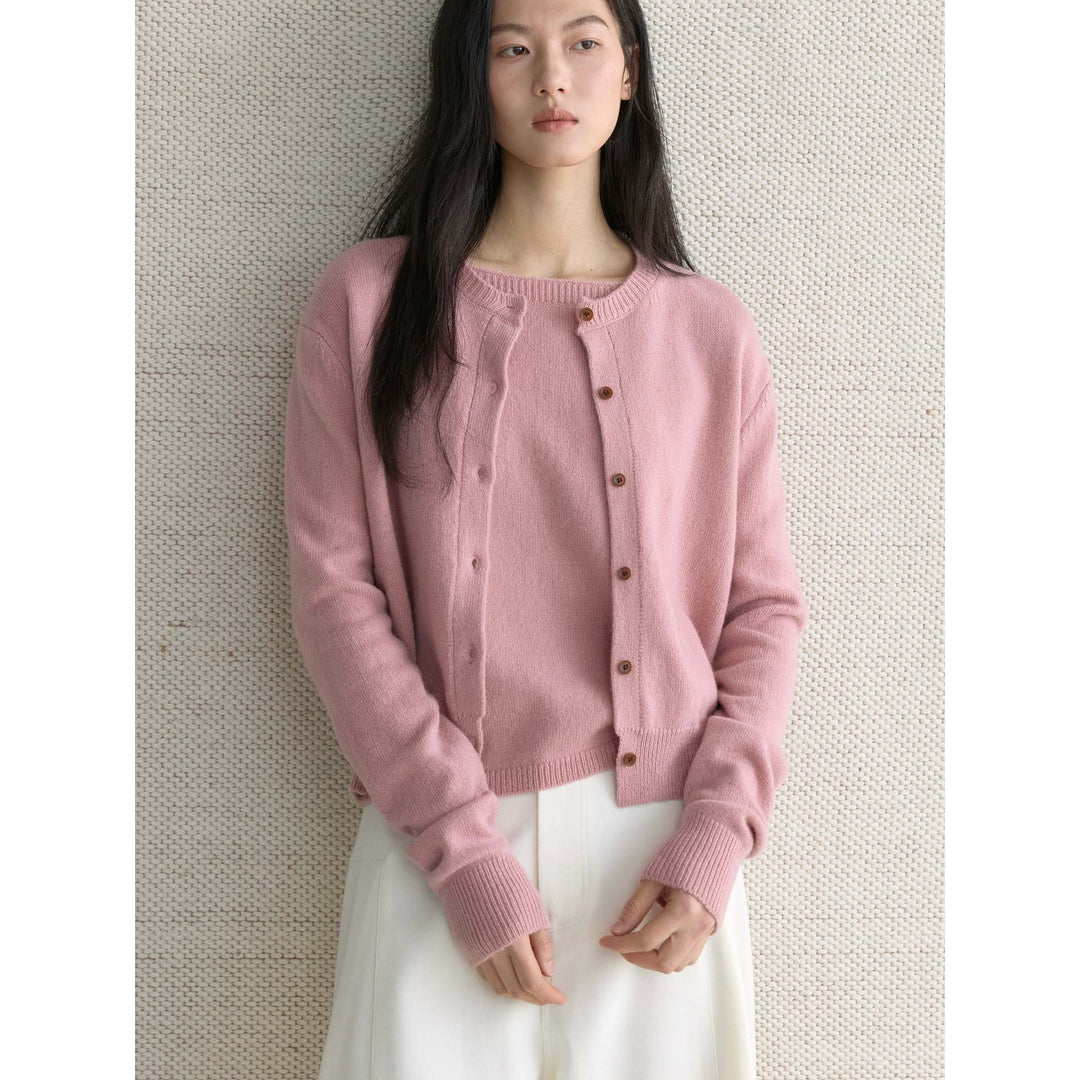 Damen Feiner Feinstrick-Cardigan mit passendem Rundhals-Pullover Echoarchiv