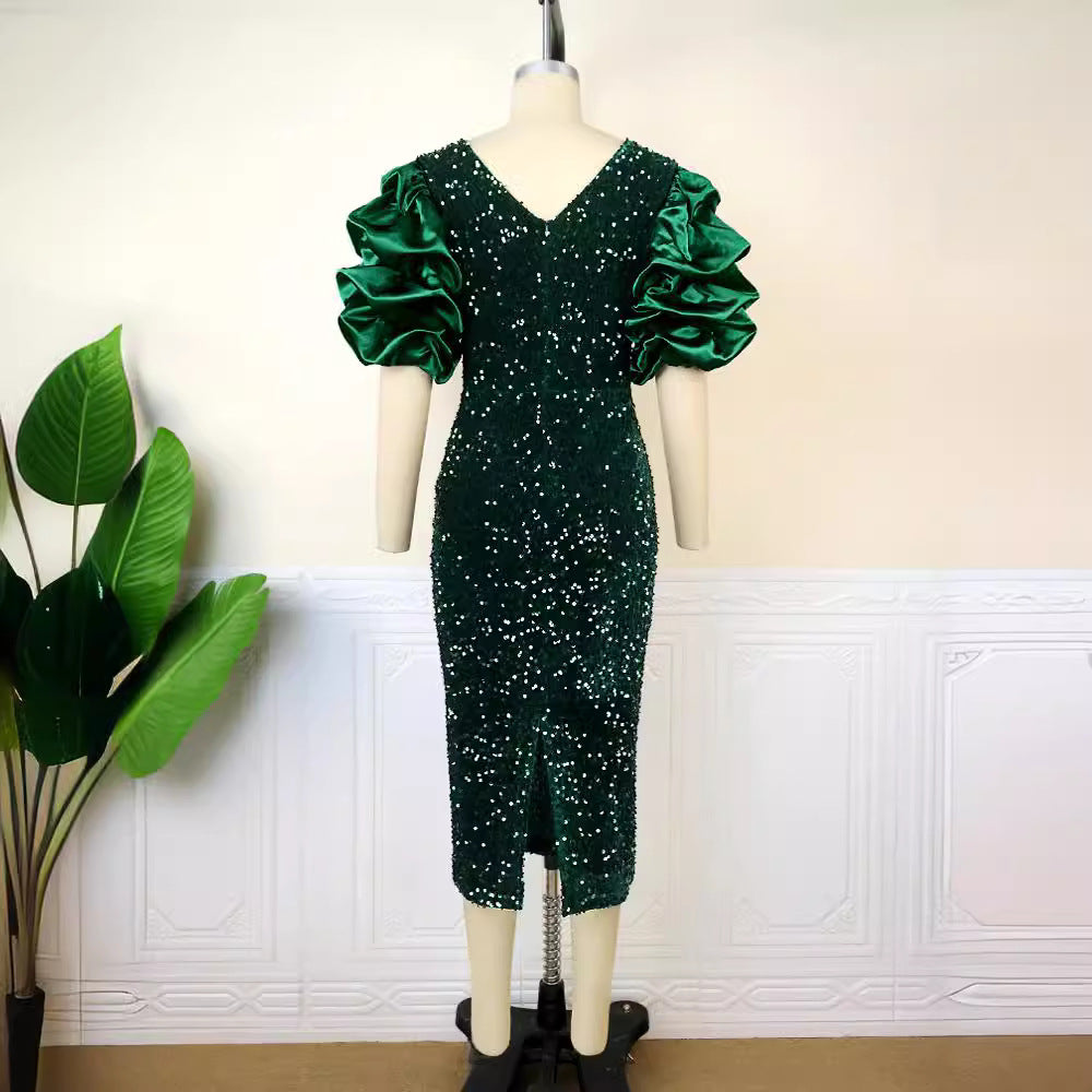 Damen glamouröses Abendkleid mit Puffärmeln Echo Archiv