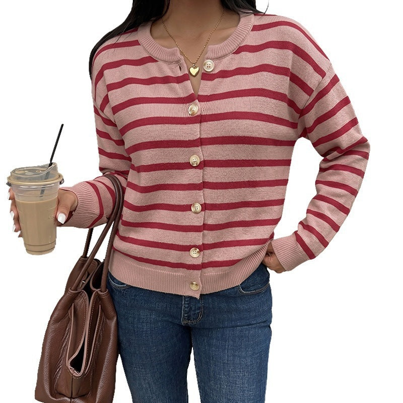 Damen Modische Strickjacke mit Knopfdesign Echo Archiv