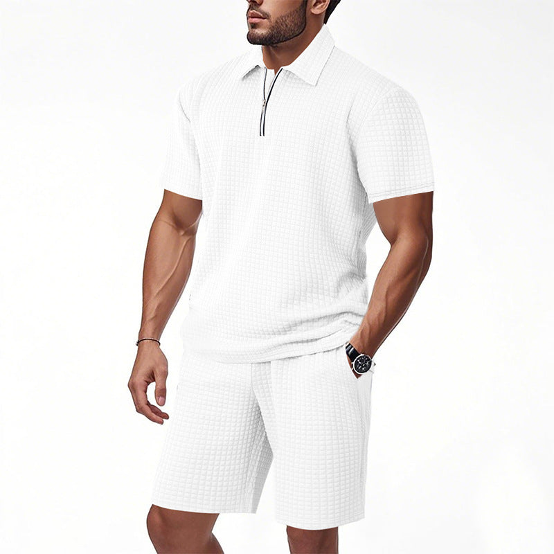 Herren modisches Kurzarm-Polo mit zeitgemäßem Design und elastischen Shorts Echoarchiv